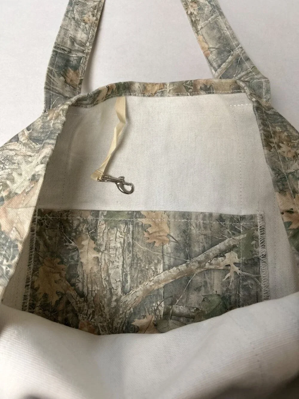 MUSEUM OF PEACE AND QUIET Wordmark Camo Tote Bag Camouflage Size One Size NWT